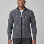 Pull zippé gris foncé chiné à col montant, porté par un homme, vue de face cadrée.