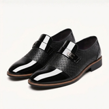Chaussures Habillées À Finition Polie
