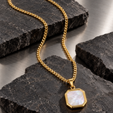 Collier Doré À Pendentif Carré Pour Hommes