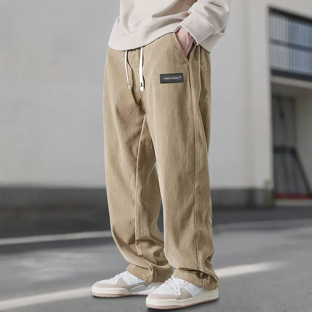 CELVOIR | PANTALON EN VELOURS CÔTELÉ POUR HOMME